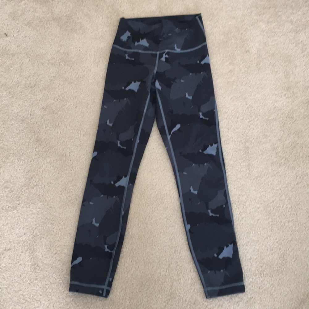Wunder Under camo